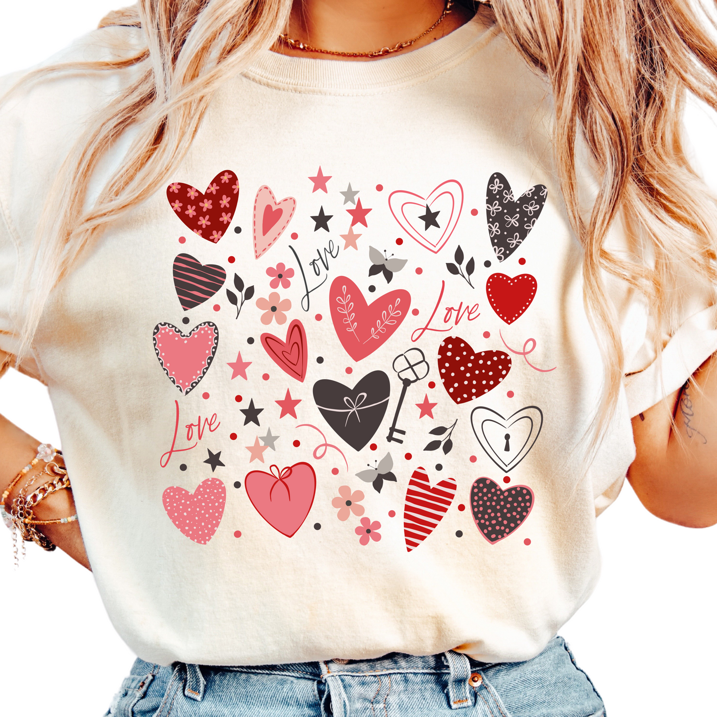 Valentine’s Day Boho Love Hearts T-Shirt - Cute Heart and Floral Design Graphic Tee - Trendy and Romantic Shirt - Perfect Gift for Her