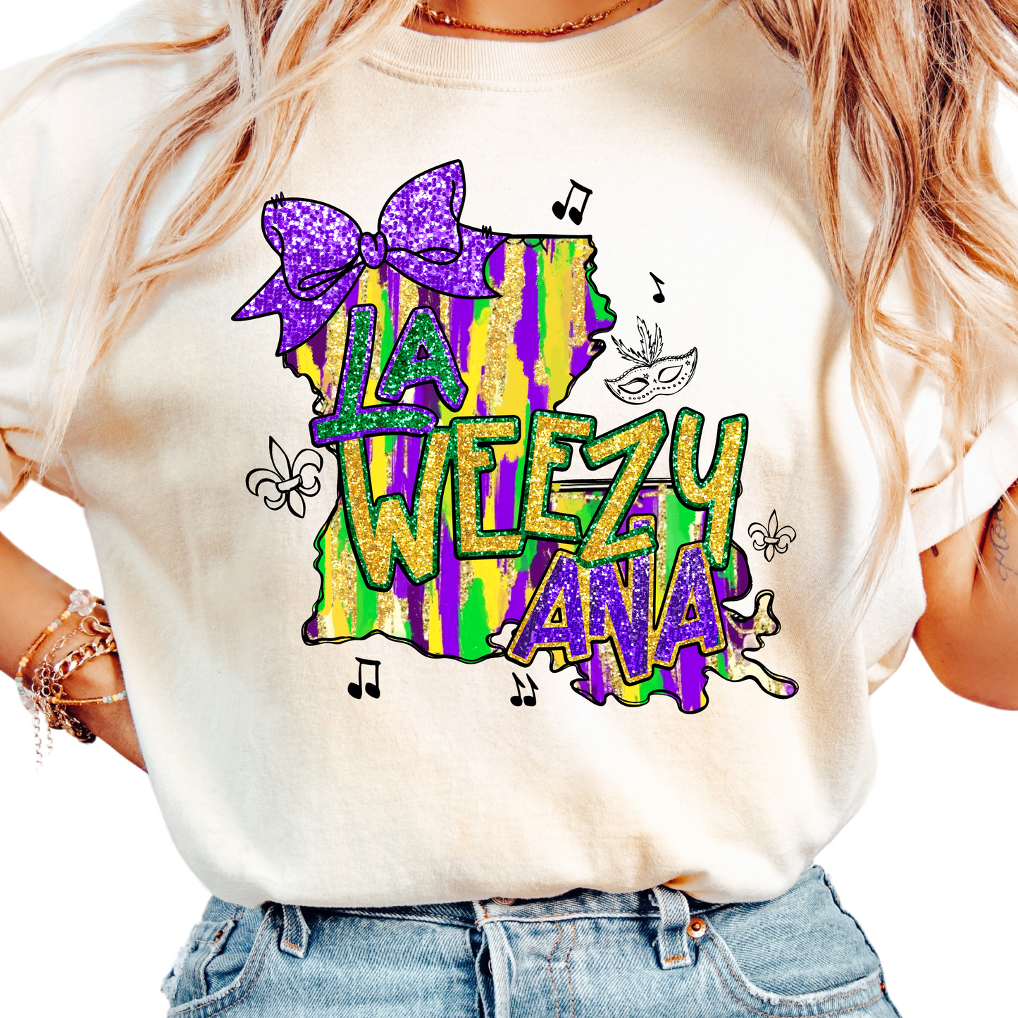 La Weezyana Shirt - Mardi Gras Louisiana Map Tee - Glitter Bow Graphic T-Shirt - New Orleans Party Shirt - Fun Louisiana Pride Shirt - NOLA