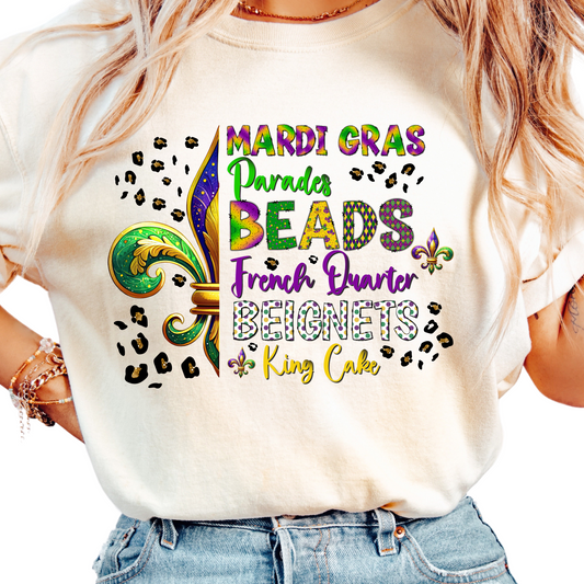 Mardi Gras T-Shirt for Women - French Quarter Beignets and King Cake Design - Parade Beads - Fat Tuesday Celebrations - Womans NOLA Trip Tee