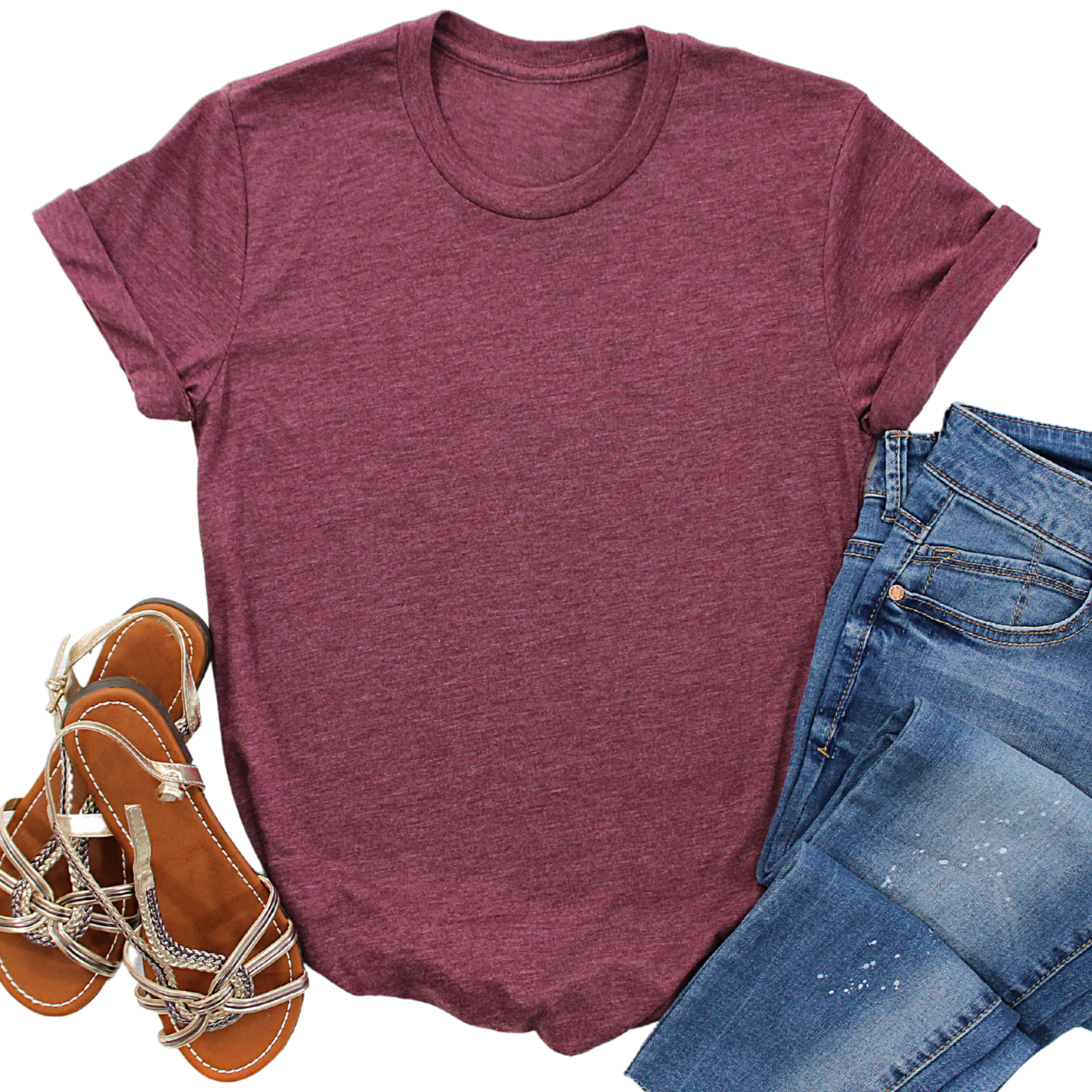 a pair of jeans and a t - shirt with a pair of sandals